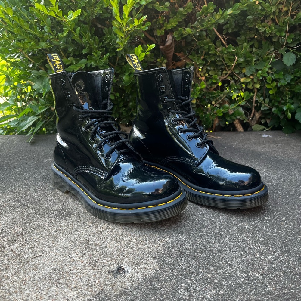 Black Patent Leather Doc Martens W8 EU39